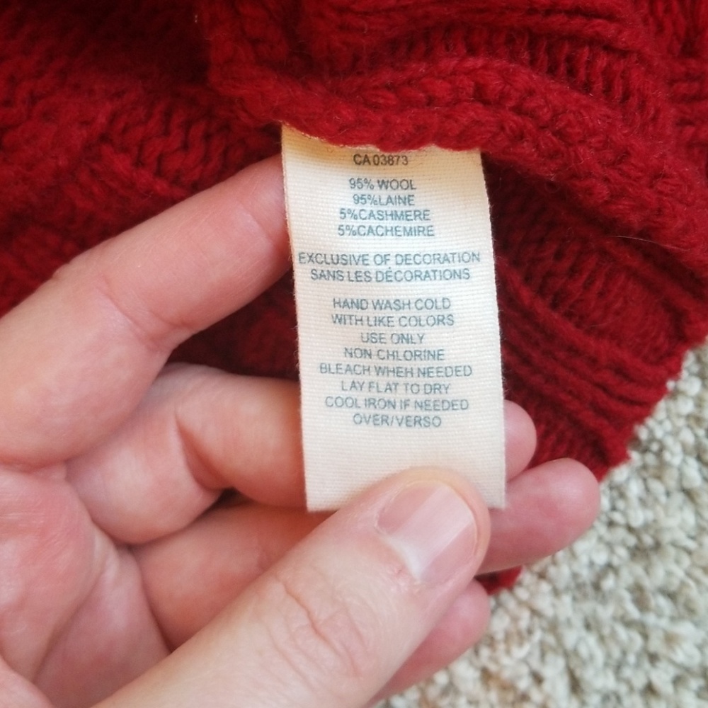 Men's Sweater - Picture 4 of 4